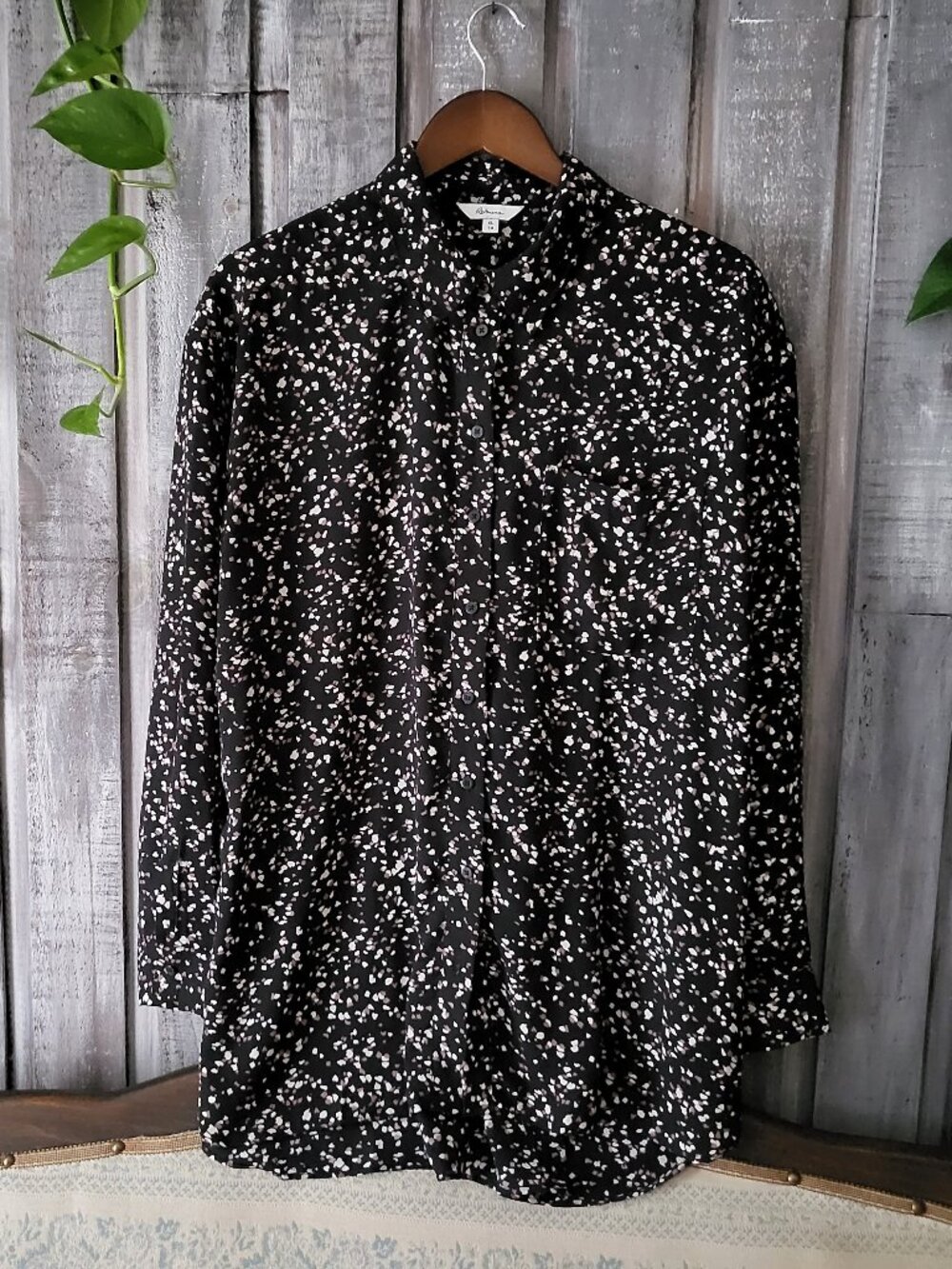 Black Floral Abstract Button Down Blouse Shirt XL